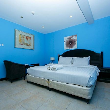 Bahrain Plaza Hotel 마나마 외부 사진